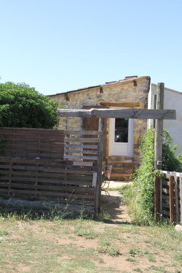 Studio Gard Calme Et Nature Russan Ngoại thất bức ảnh